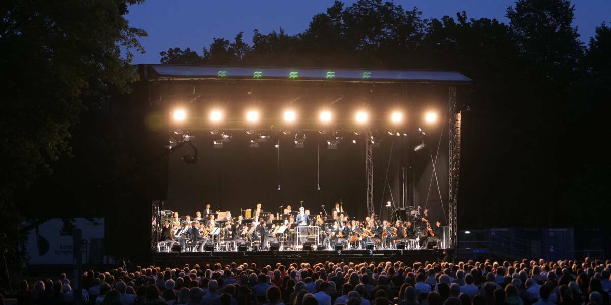 bamberg-symphonieorchester-trailerbuehne-jahnwiese-2021_pad1.jpg